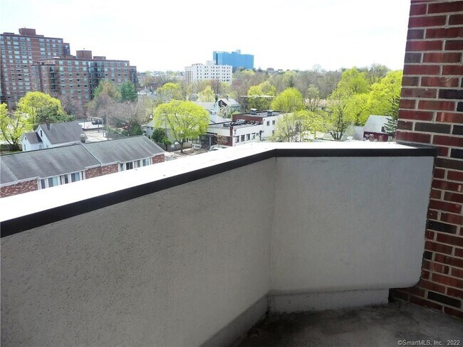 Foto del edificio - 1611 Washington Blvd