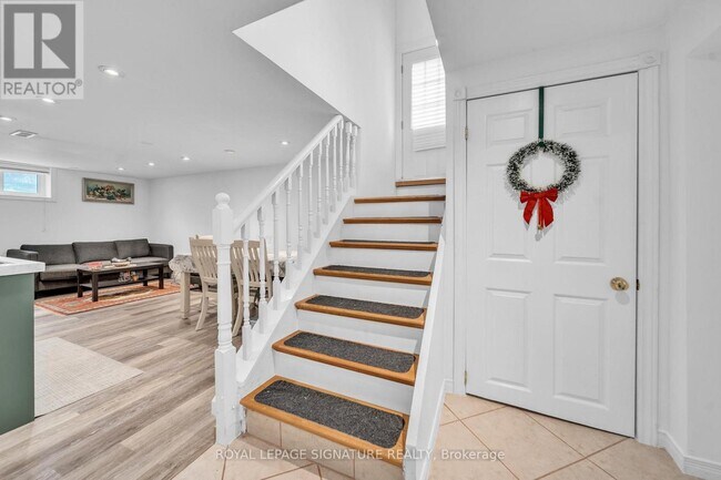 Building Photo - 313 Patricia Ave