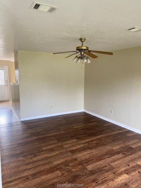Building Photo - 800 San Pedro Dr