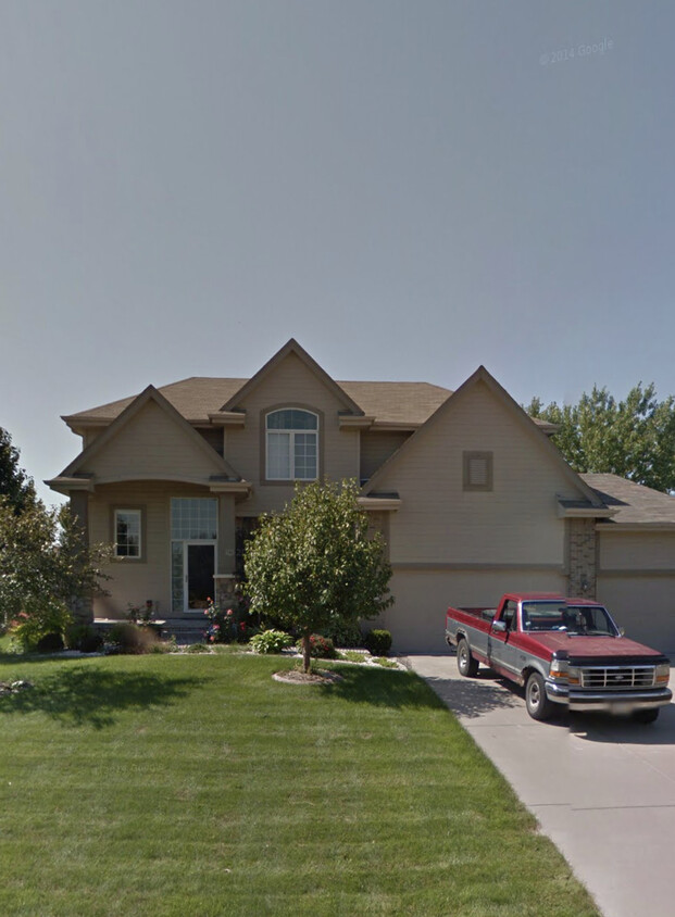 Primary Photo - 5418 S 165th St