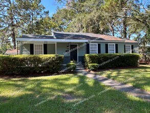 Building Photo - 9 Blueridge Ave