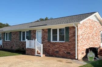 Building Photo - 111 Fowler Rd