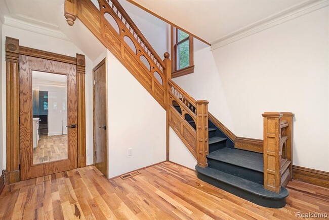 Foto del edificio - 691 W Canfield St