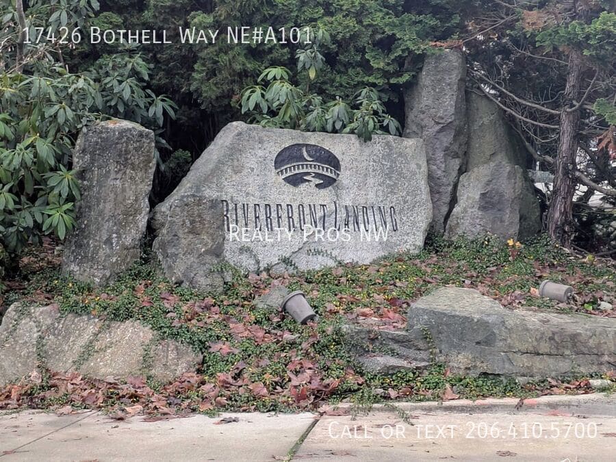 Primary Photo - 17426 Bothell Way NE