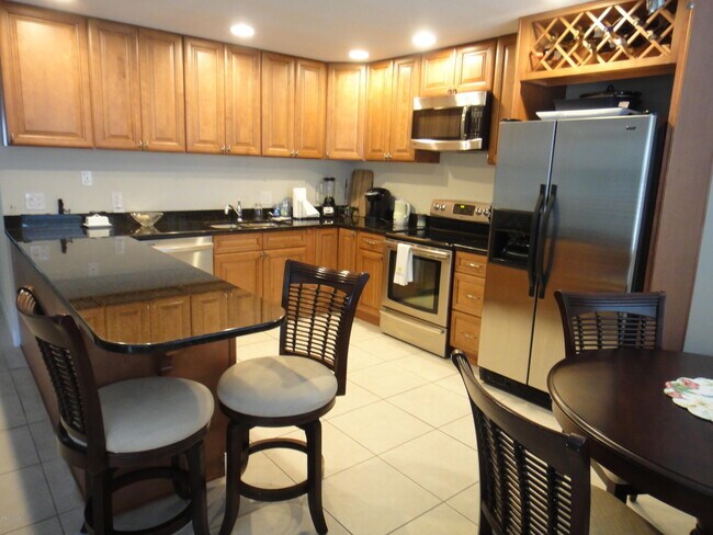 Building Photo - 230 Cape Shores Cir