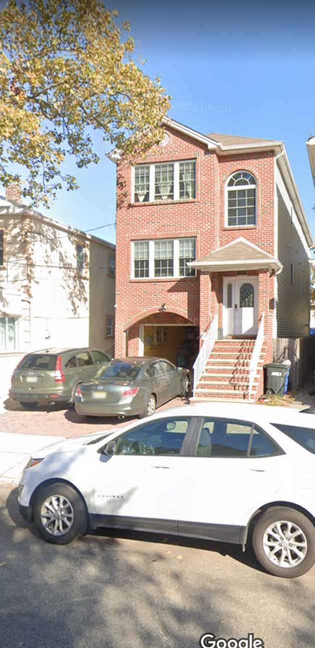 Building Photo - 927 Anna St