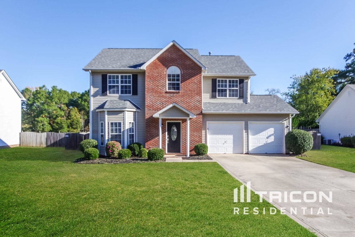 Primary Photo - 3908 Chatterleigh Dr
