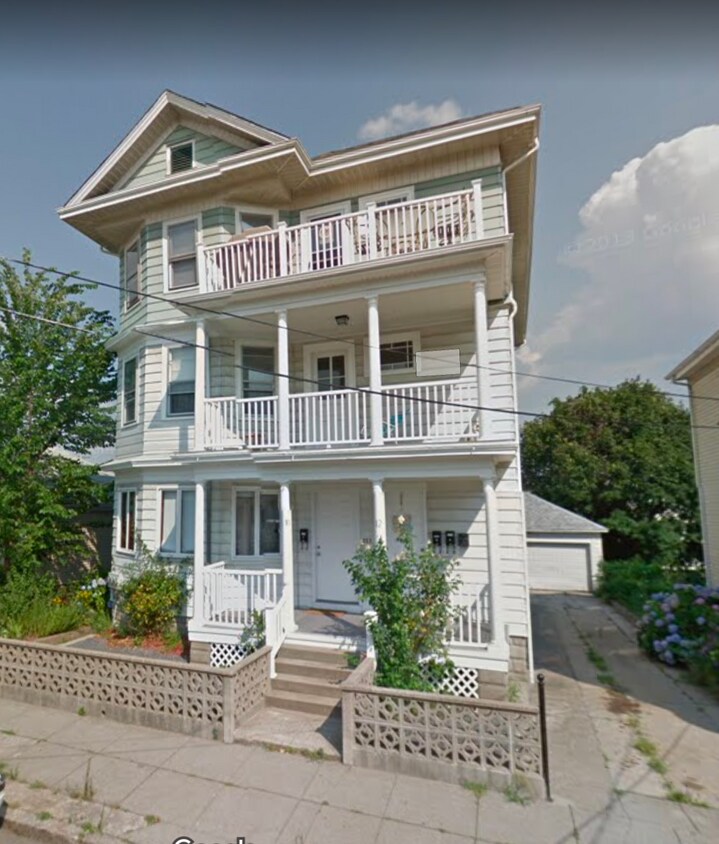 Primary Photo - 12 Arlington St