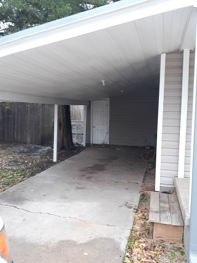 Photo - 215 S Berry St House