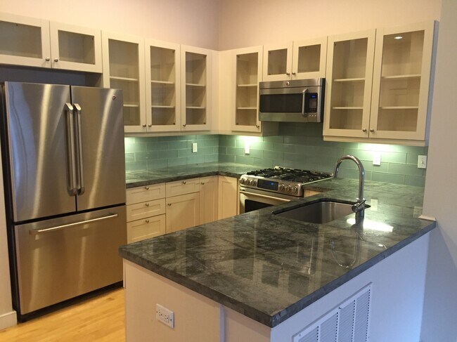 Foto del edificio - 75 Hamilton St