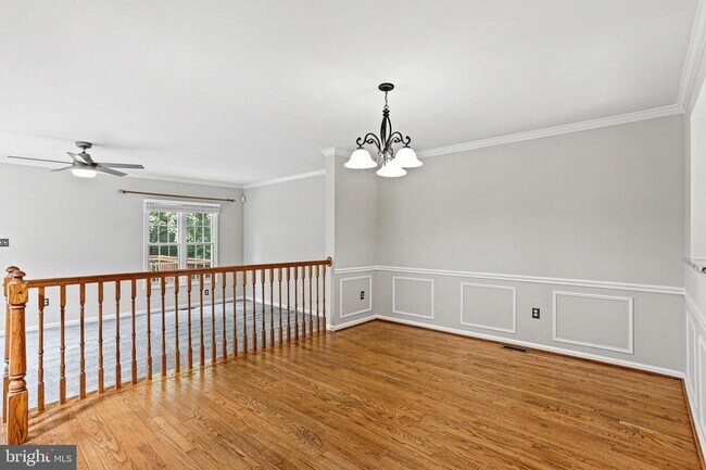 Foto del edificio - 8748 Birkenhead Ct