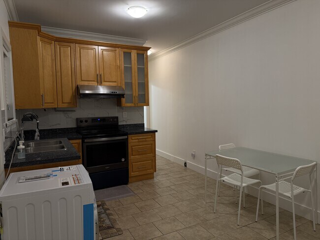 Photo du bâtiment - 7519 14th Ave