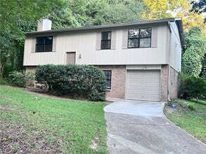 Building Photo - 2936 Spanish Oak Dr SW