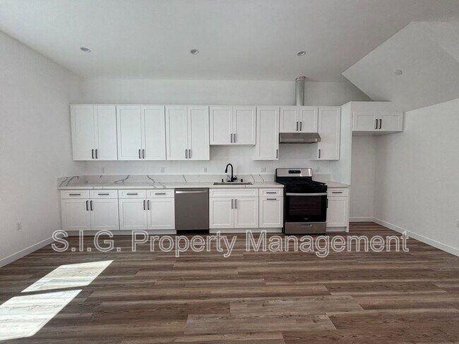Foto del edificio - 6727 Alcove Ave