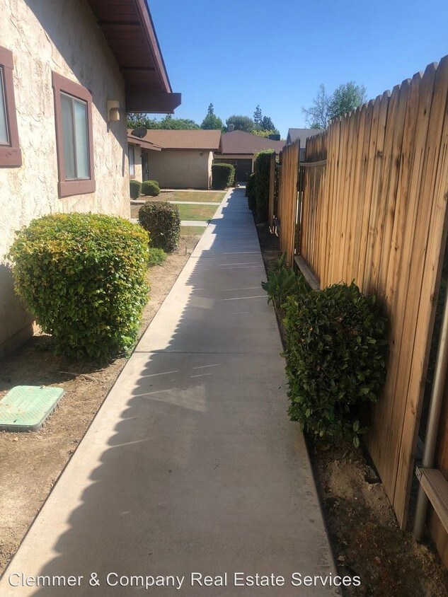 Primary Photo - 2 br, 2 bath Apartment - 7513 Quailwood Dr