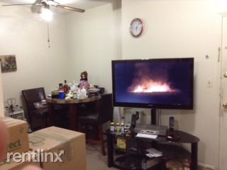 Building Photo - 2232 98th St