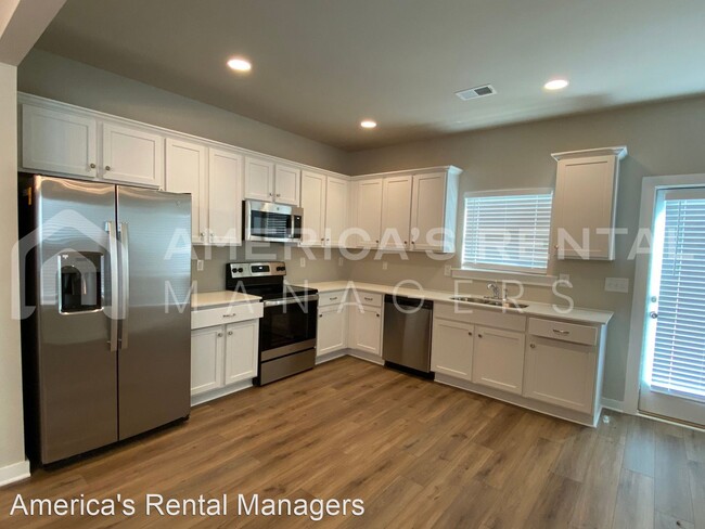 Foto del edificio - 3 br, 2 bath House - 200 Avalon Way