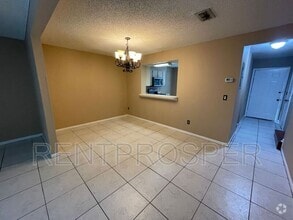 Building Photo - 4435 Brook Hollow Cir