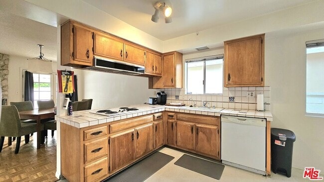 Building Photo - 4725 Purdue Ave