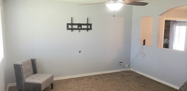 Building Photo - Wonderful Continental East home in Tempe!!