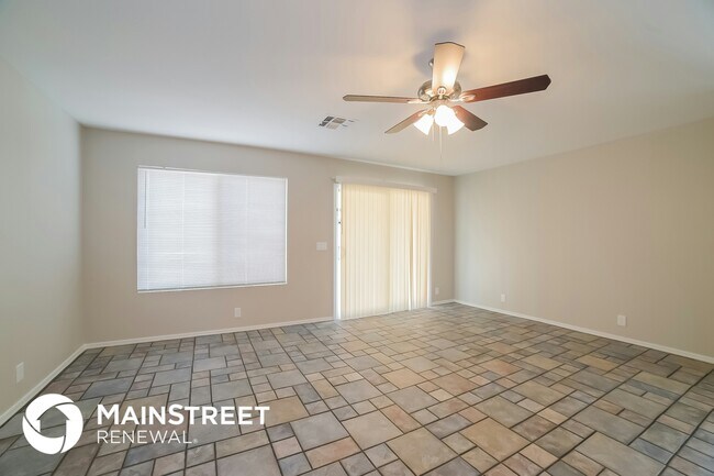 Foto del edificio - 8645 W Mauro Ln