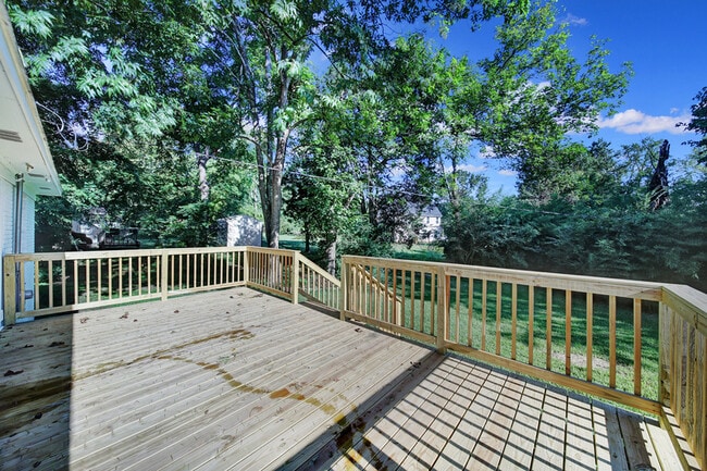 Photo - 6215 Robinson Church Rd House