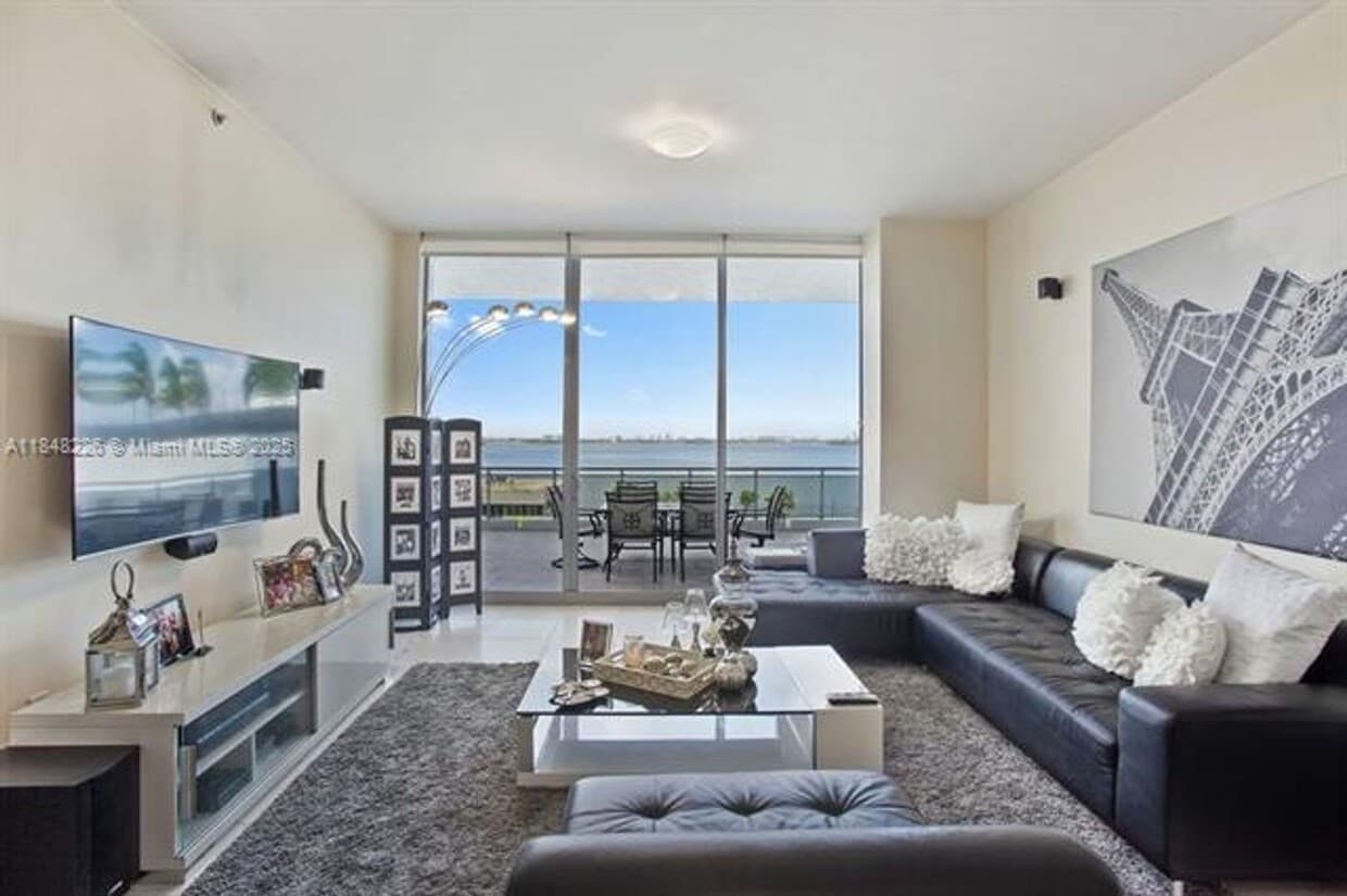 Photo - 7901 Hispanola Ave unit 607 (A11848226)