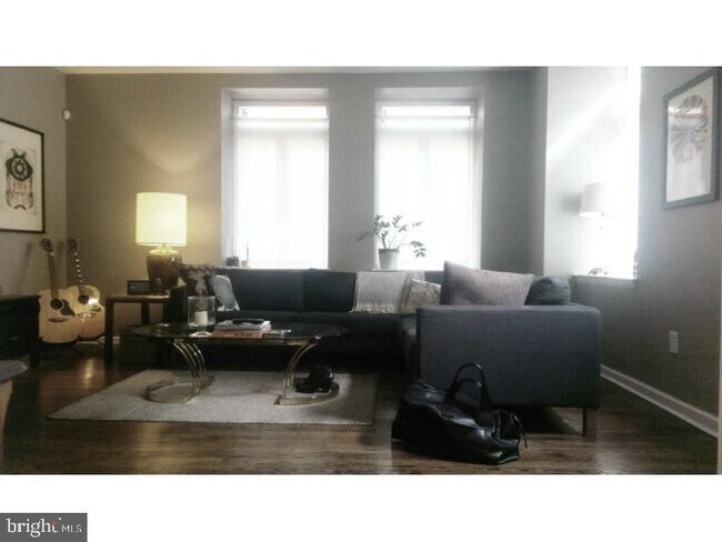 Foto del edificio - 130 N Bread St