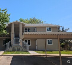 Building Photo - 228 N Latah St