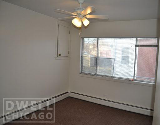 Building Photo - 2114 Dewey Ave