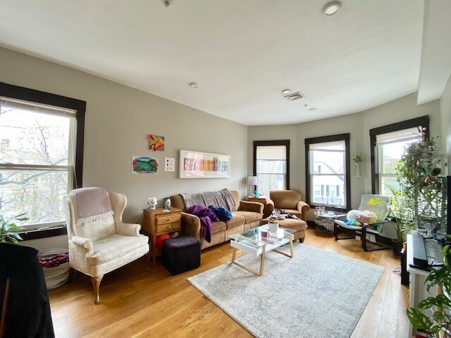 Foto del edificio - 46 Creighton St