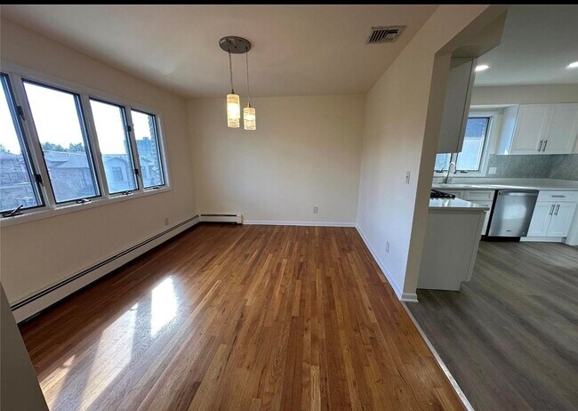 Foto del edificio - 407 Jane St