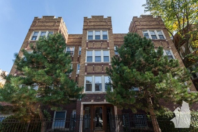 Building Photo - 4871 N Washtenaw Ave
