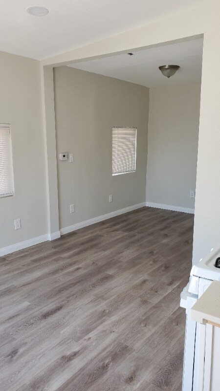 Building Photo - 21629 Cottonwood Ave