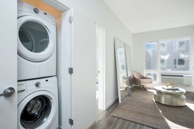 Foto principal - 321 54th St