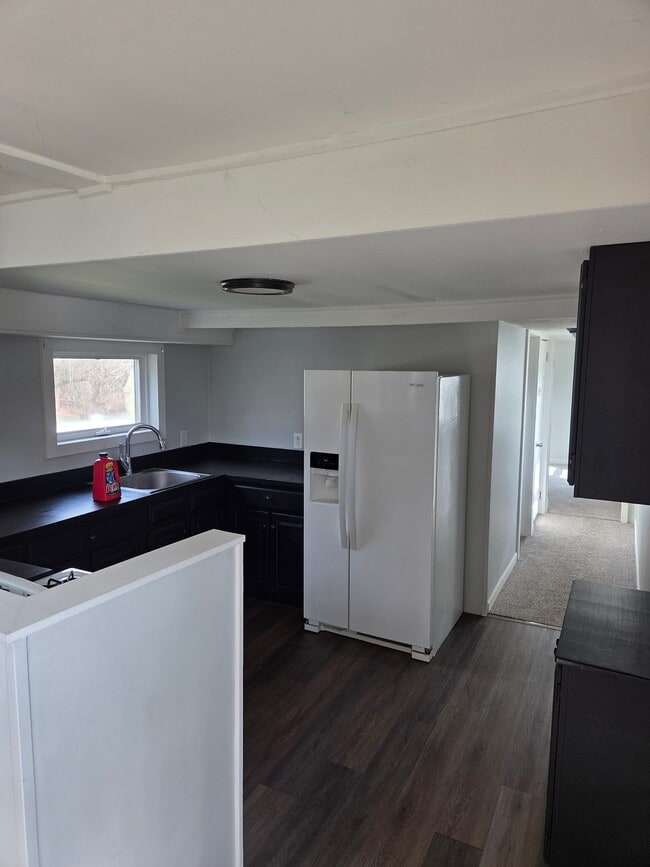 Foto del edificio - 8 Geer Rd