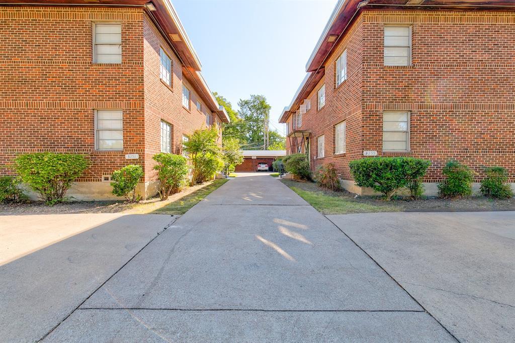 Primary Photo - 3255 S University Dr