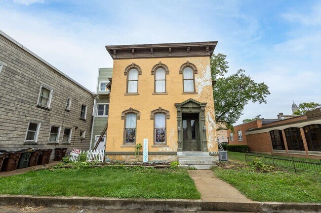 Building Photo - 408 N Wayne St