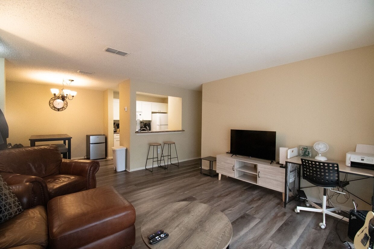 Windsor Park #313 - Windsor Park #313