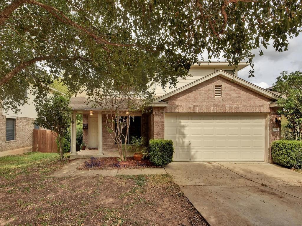 Foto principal - 1466 David Curry Dr