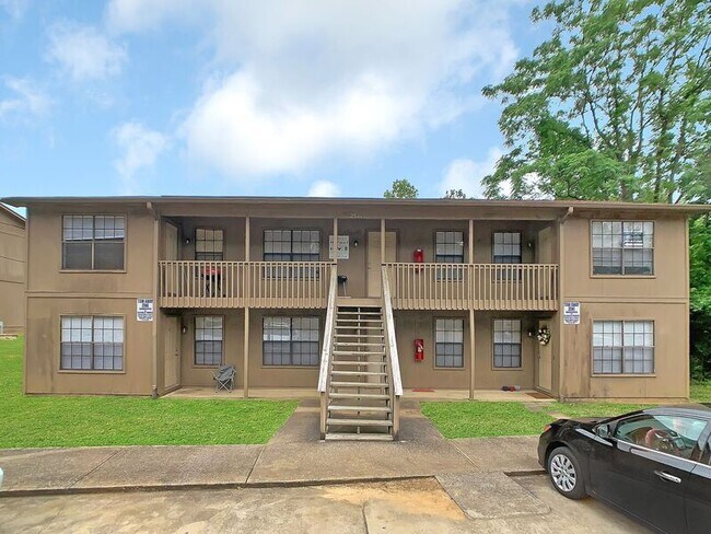 Building Photo - 2511 48th Pl E
