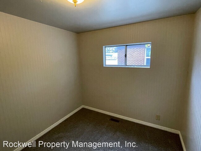 Building Photo - 3 br, 2 bath House - 2898 S Mcclelland St
