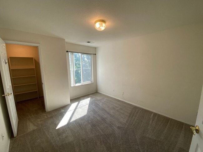 Building Photo - 2 Bedroom, 2 Bath CONDO close to Fort Carson