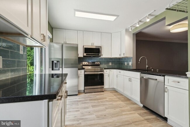 Building Photo - 13663 Wildflower Ln