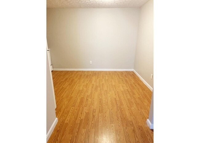 Foto del edificio - 525 Lowell Ave