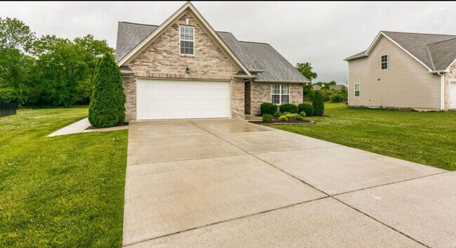 Foto del edificio - 1015 Monticello Pl