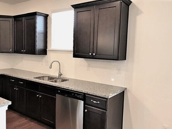 Foto del edificio - 13247 Ashley Meadow Dr