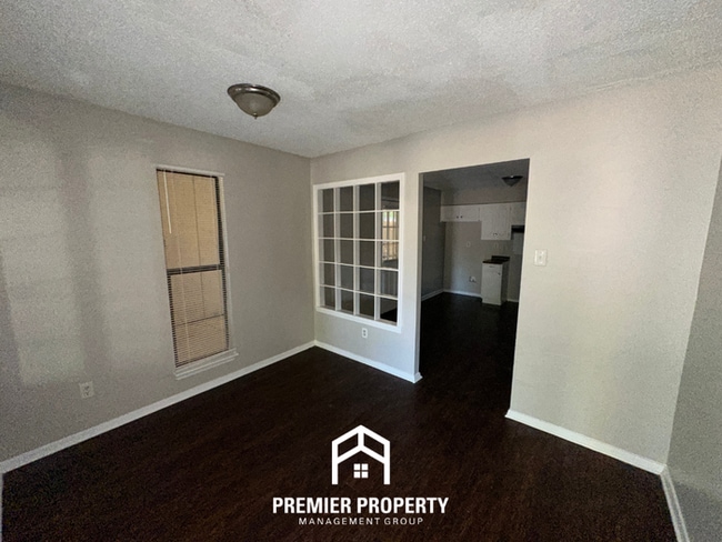 Building Photo - 4230 Runningbrook Cir