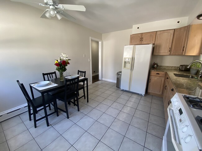 Kitchen - 107 Jefferson Ave