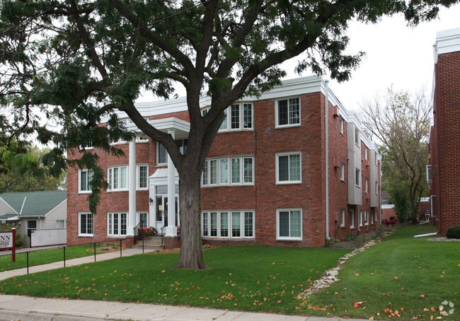 The Lynn Apartments Saint Louis Park Mn Building Photo The Lynn Apartments